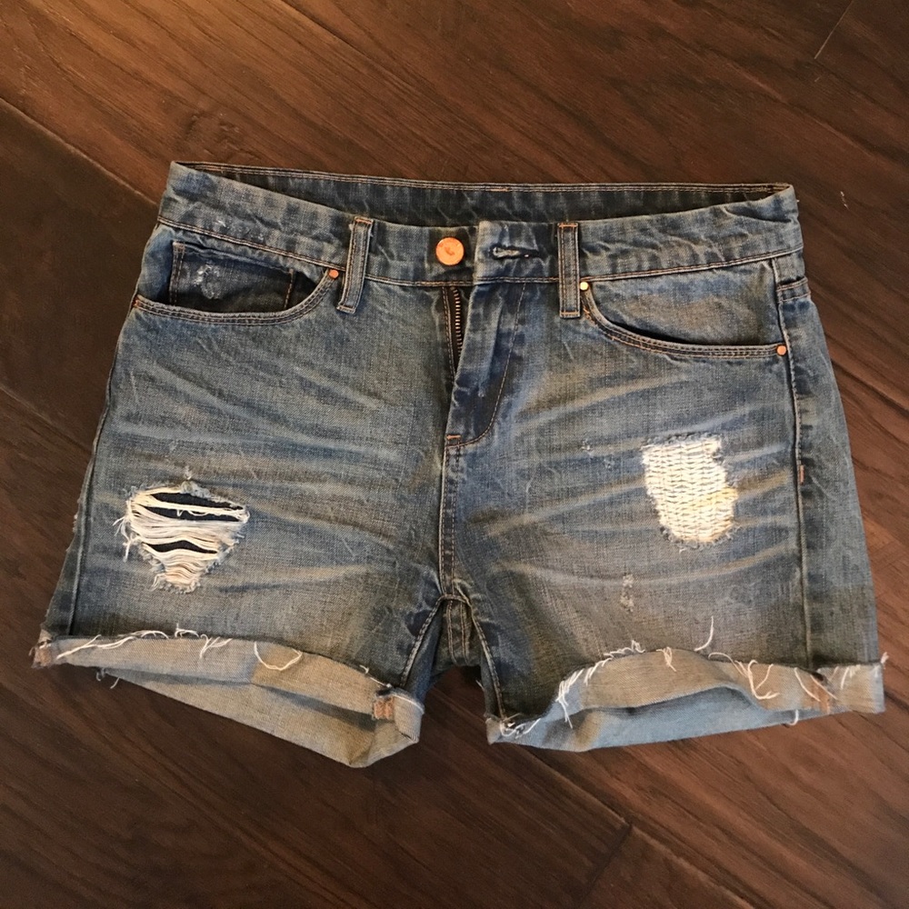 BLANKNYC distressed denim shorts